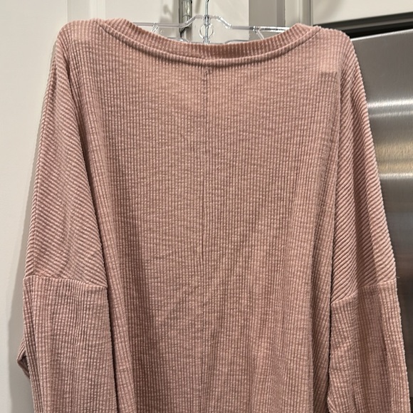 Wishlist Top - Picture 8 of 9